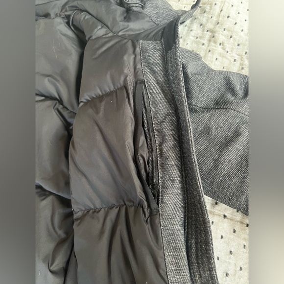 The North Face Winter Coat - Picture 6 of 8